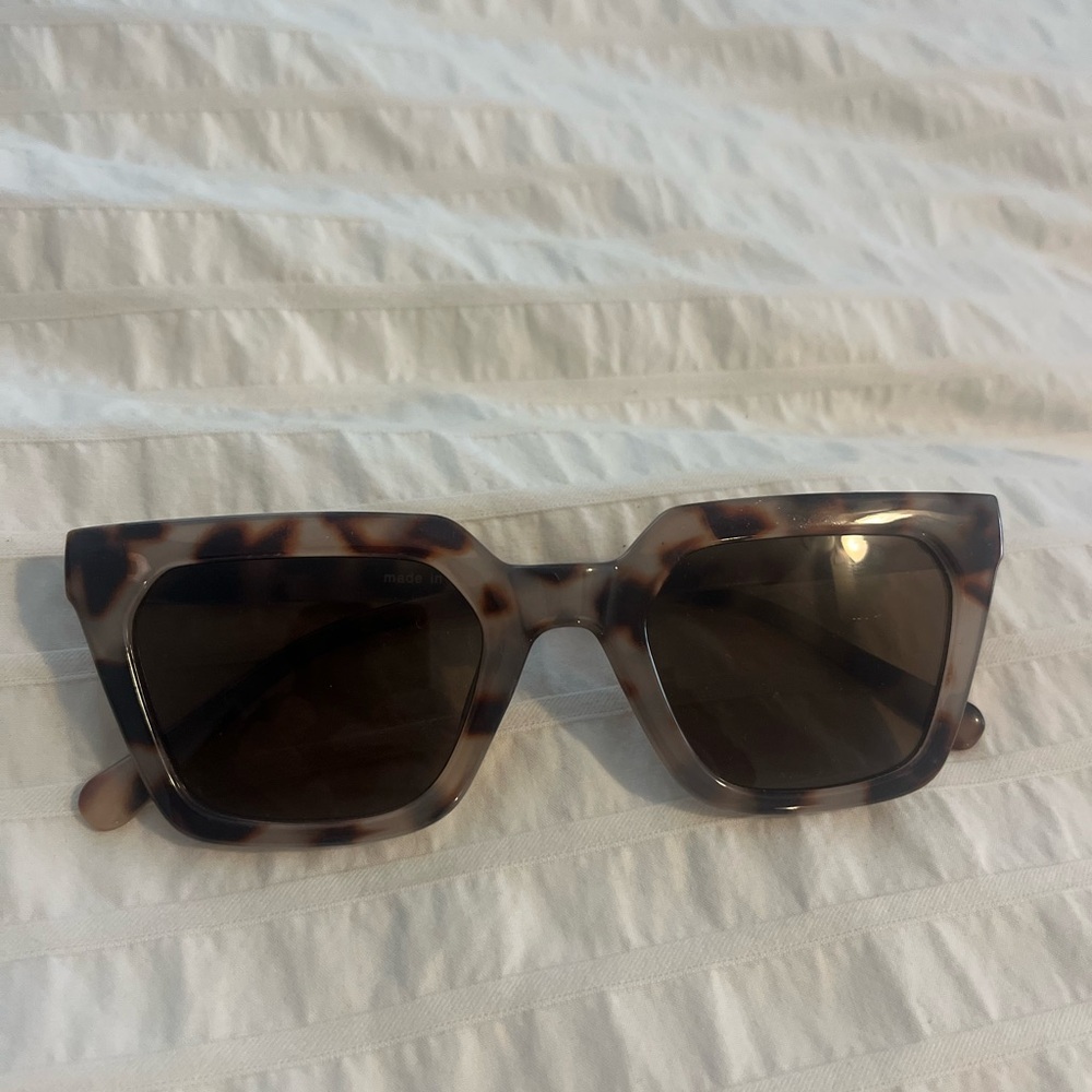 Tortoise Shell Sunglasses